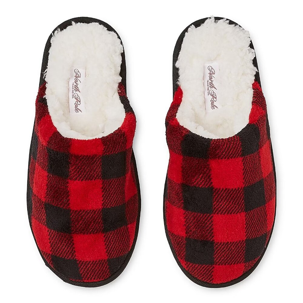 North Pole Trading Co. Unisex Buffalo Adult Slip-On Slipper (NWT)